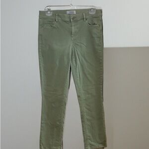 Ann Taylor LOFT Sage Green Skinny Crop